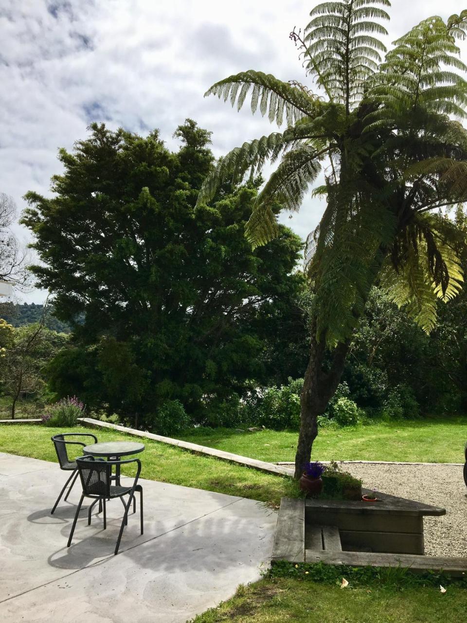 Orange Tree Cottage - Harbour View Opotiki Buitenkant foto